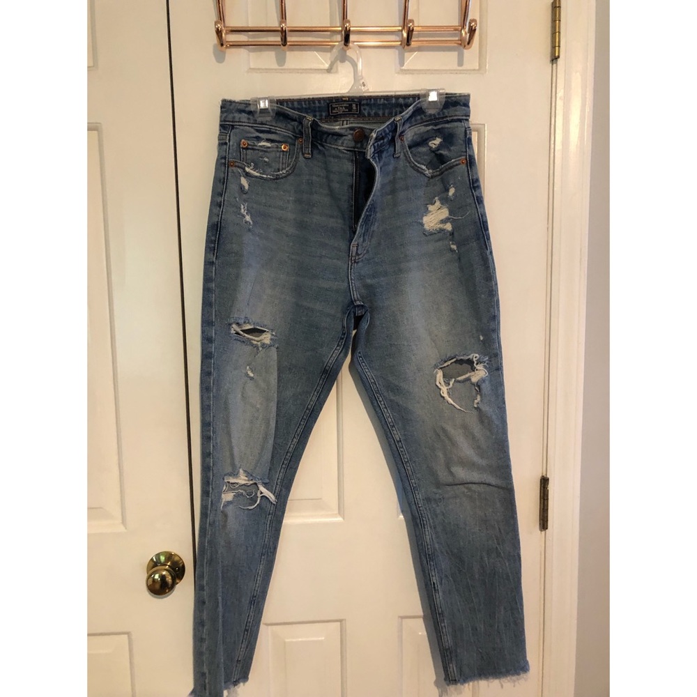 A&F Simone High Rise Slim Distressed Jeans
